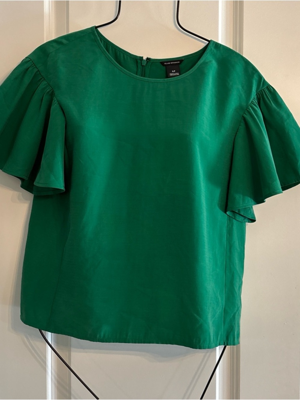 Club Monaco women’s vibrant Green short ruffle sleeve Blouse - SP